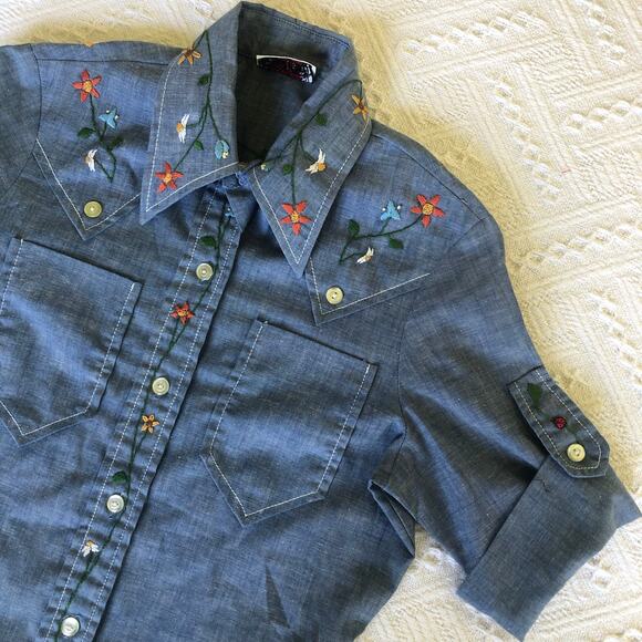 Vintage Turtle Bax Kids Western Chambray Shirt Embroidered 5/6 Made In USA 70s - Picture 1 of 11